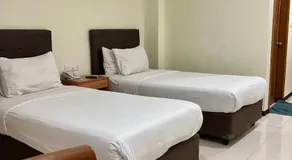 Aurora Hotel Siliwangi - Image 2