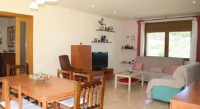 Casita Cuitora 4-6pax la Llacuna Barcelona - Image 2