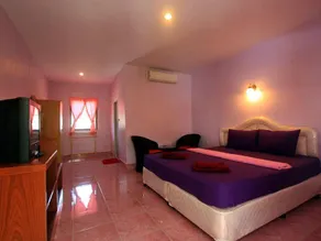 My Palace Guesthouse - Image 2