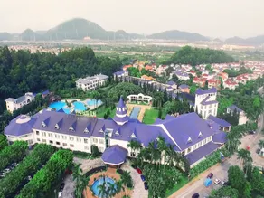 Country Garden Phoenix Hotel Foshan - Image 2
