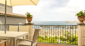Les Suites - Apartments - Image 3