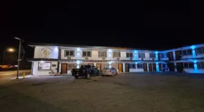 Broadway Inn - Image 2
