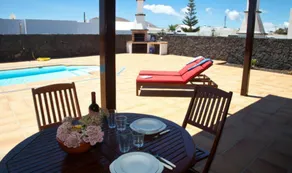 103081 -  Villa in San Bartolomé - Image 2