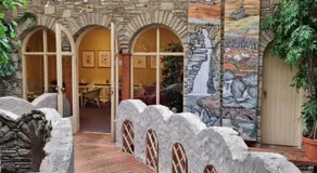 White Sands Hotel - Image 4