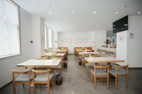 Lanting Hotel (Botou No. 4 Middle School Branch) - Image 4