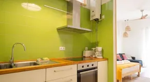 Apartamento en el casco antiguo en plena Alameda - Image 3