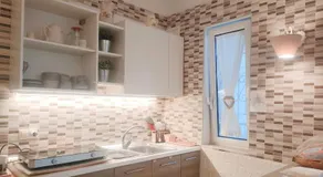 Amorevole villa con terrazza e doccia esterna - Image 2