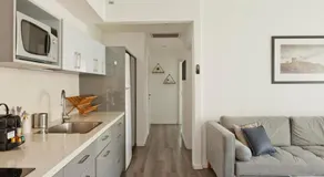 Big Apartment Next to Gordon Beach Plus Free Parking - Image 5