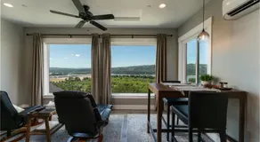Eagles Bluff 1BR Suite of Kalama Oaks Lodge - Image 2