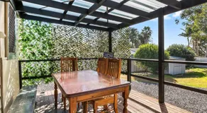 HOLIDAYS ON LOVE STREET / HUNTER VALLEY - Image 5