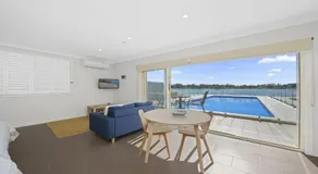 Studio Living - Image 2