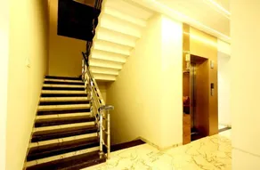 Vijaya's Home Stay Indore - Image 4