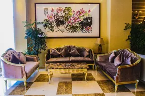 Huachen San Siro Hotel - Image 5