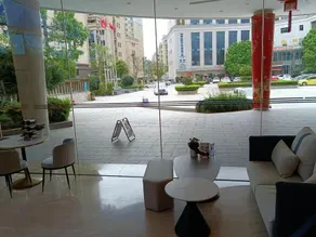Jinren Hotel - Image 4