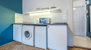 Quiet charming apartment near the center - Image 5
