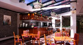 Ramada by Wyndham Buenos Aires - Image 4