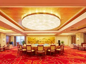 Huaxi Hotel - Image 3