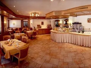 Hotel Pinzger Tux - Image 5
