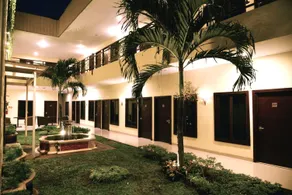 Grand Sahman Hotel - Image 5