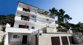 Apartment Verica - Image 2