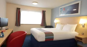 Travelodge Aberdeen Central - Image 5