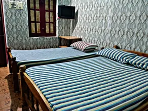 Arputha Lodge - Image 4