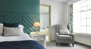 The Lough & Quay Accommodation - Image 2