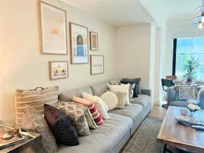 Elegant 2Bedroom with Balcony in Dubai Marina - Image 4