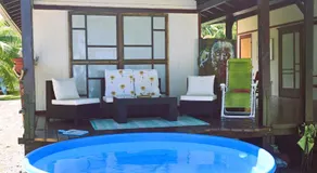 tahiti-bungalow at Teahupoo: beachfront with pountoon and mini pool - Image 5