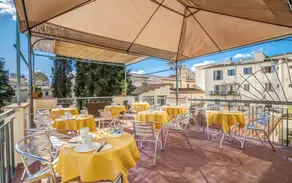 Hotel Anna's - Image 3