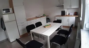 S-21-Appartements A8 Stuttgart A8 Ulm München Mit 3 bis 4 Einzelzimmer - Image 3