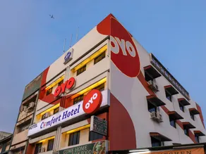 OYO 472 Comfort Hotel 1 - Image 3