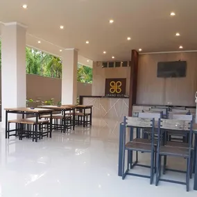 Grand Kuta Hotel Lombok - Pool - 43 inch Google TV - Strong 60Mbps WiFi - New Enhanced Management - Image 5