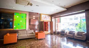 Hotel Holmes Gp - Image 3