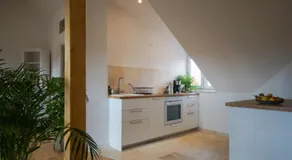 Modernes und helles Apartment im Loft Stil - Image 5