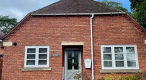 Vicarage Court detached bungalow - Image 4