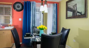 Country Club Comfort - Image 5