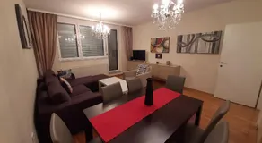 Orange Apartment - Image 2