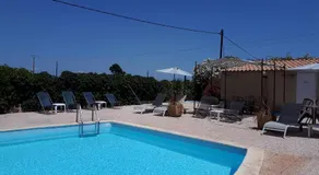 Hôtel restaurant LOGIS HOTELLERIE DE BALAJAN - Image 5