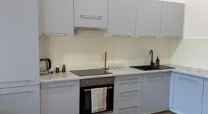Nadštandardný apartmán v centre s parkovaním - Image 3