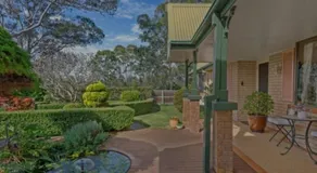 Riverside vintage home - Image 4