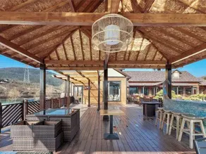 Chi'en Manor - Image 4