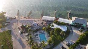Edgewater Lodge - Image 5