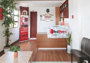 RedDoorz Near Iloilo International Airport - Image 5