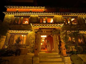 Shangri-La Yueye Boutique B&B - Image 2