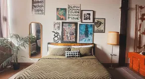 420 Friendly SKYLINE view Downtown Loft FREE Parking - Image 2
