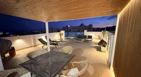 LaZenia beach apartment 6 beds - Image 4
