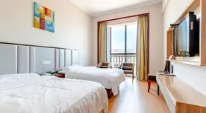 GreenTree Alliance Zhejiang Zhoushan Haitian Avenue West Donghai Road Hotel - Image 2