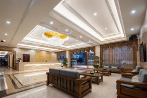 Xinggang Business Hotel - Image 2