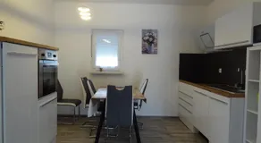 Tuan Vir Apartment - Image 4